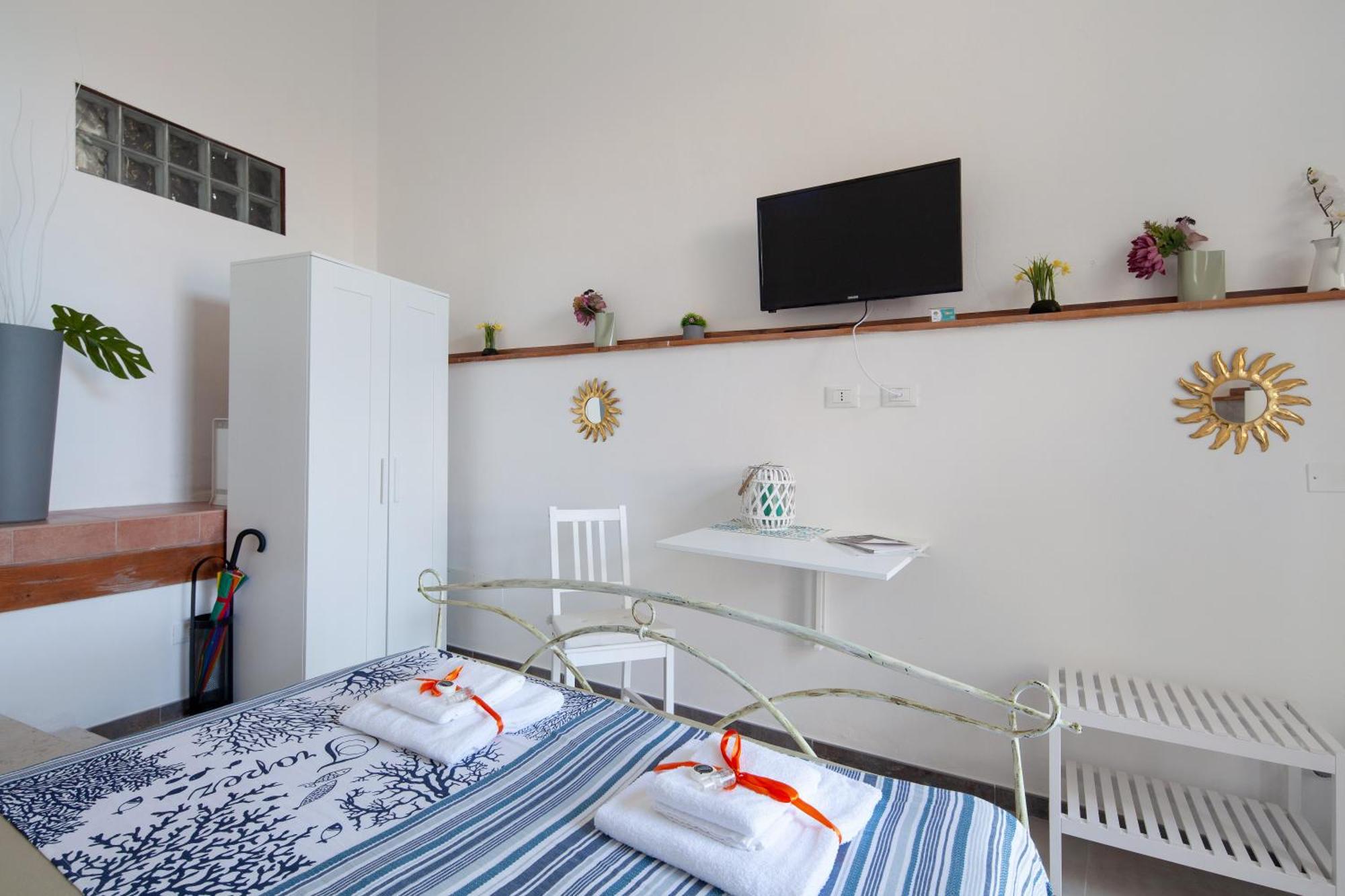 Ariel - Sea View Double Room 里奥马哲雷 外观 照片